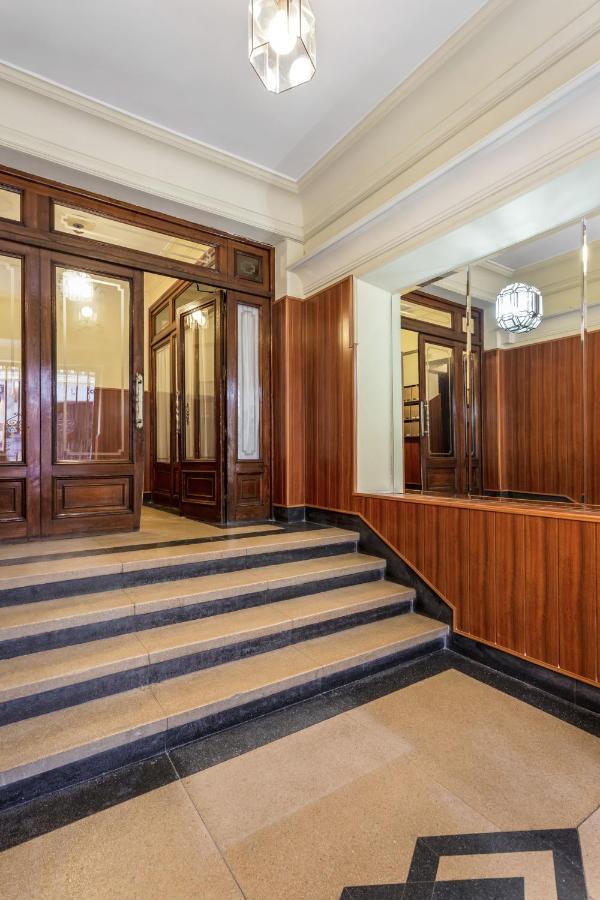 Callao Flat Madrid Exterior foto